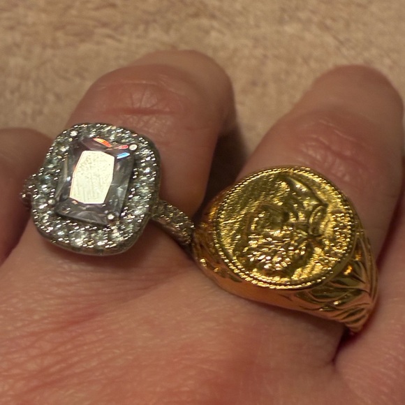 Radiant Silver and White Crystal Ring main image 13